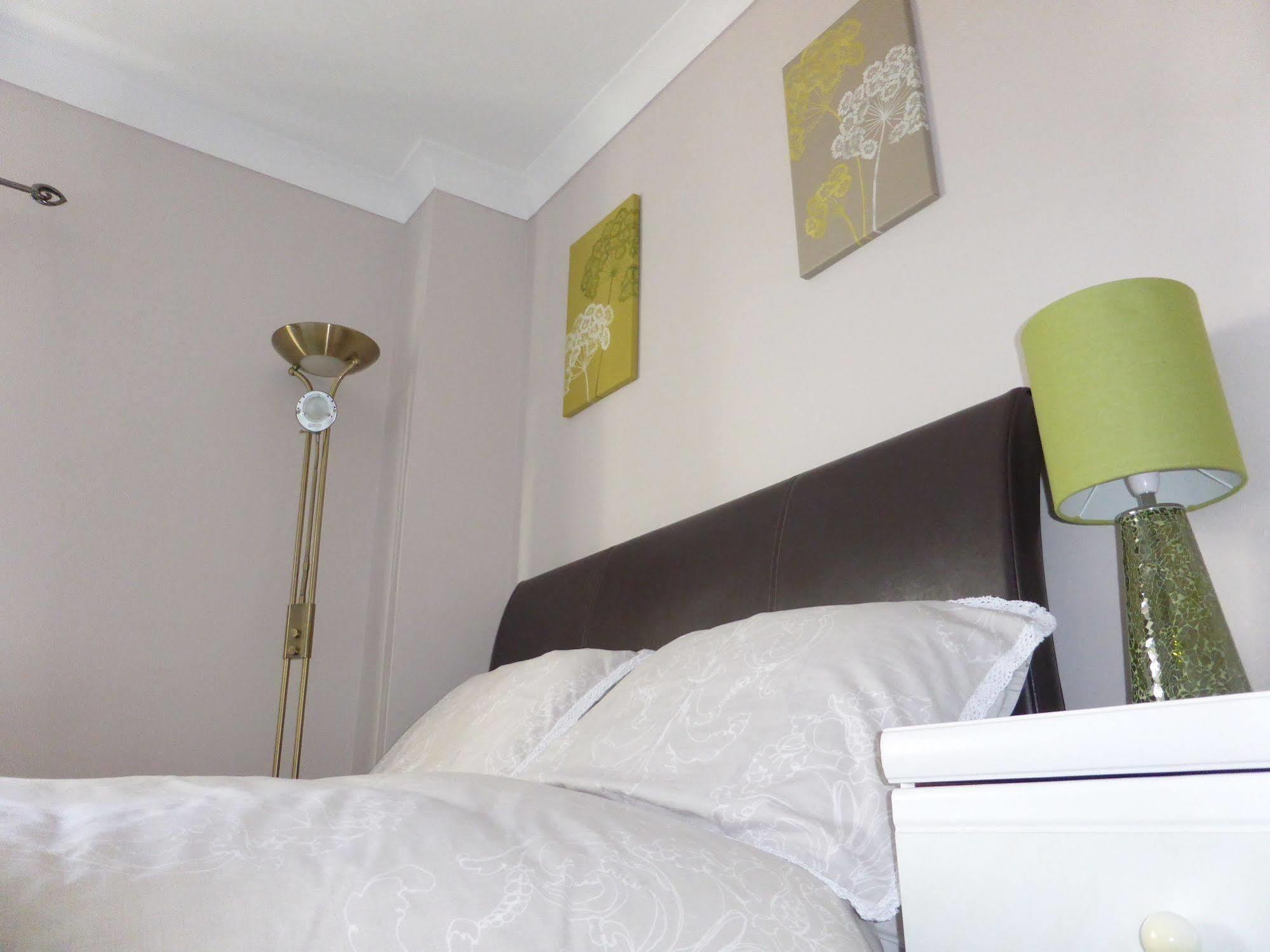 Faviere Guest House Στράτφορντ απόν Έιβον Εξωτερικό φωτογραφία