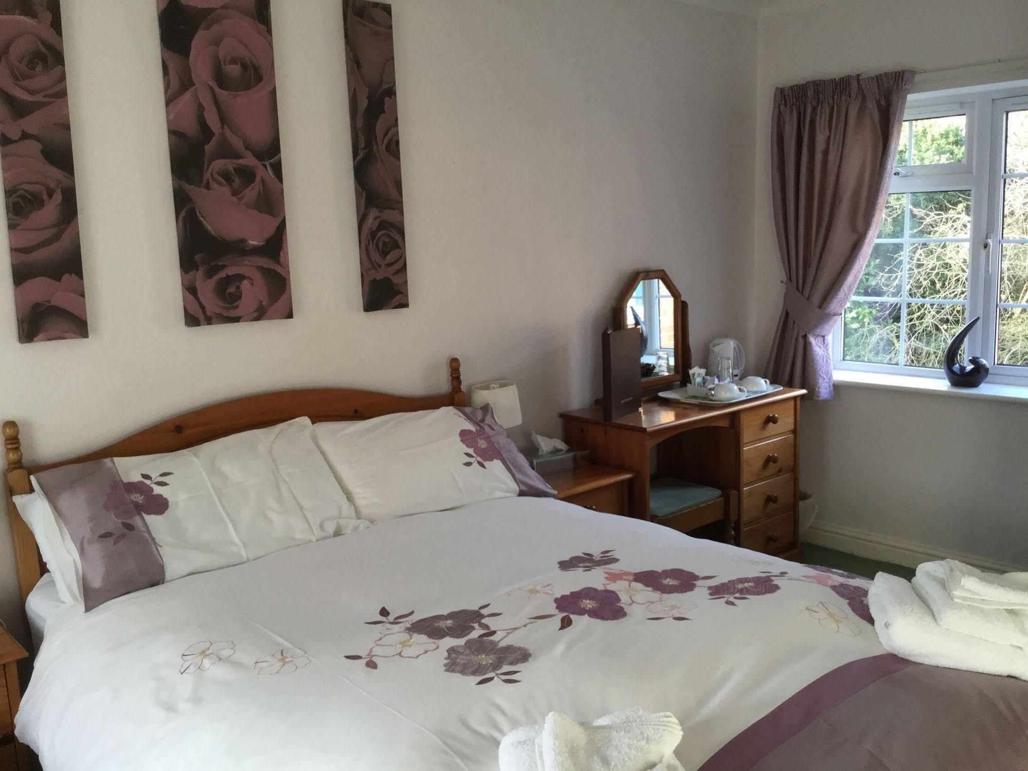 Faviere Guest House Στράτφορντ απόν Έιβον Εξωτερικό φωτογραφία